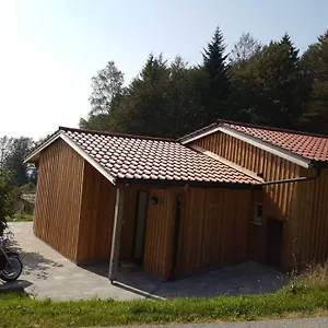 ferienbungalow-sonnenwald-bayrischer-wald.com-bavaria.com/